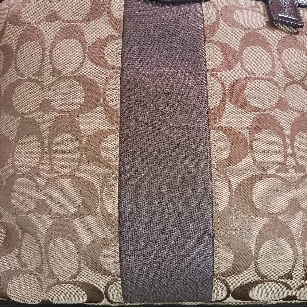 Coach tote - Picture 3 of 13